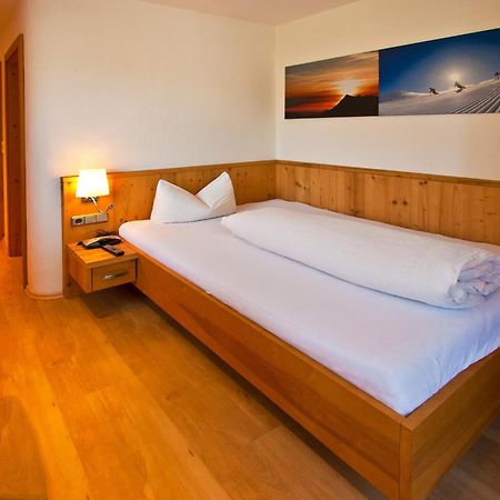 Landhotel Rauchenwalderhof Mayrhofen Dış mekan fotoğraf
