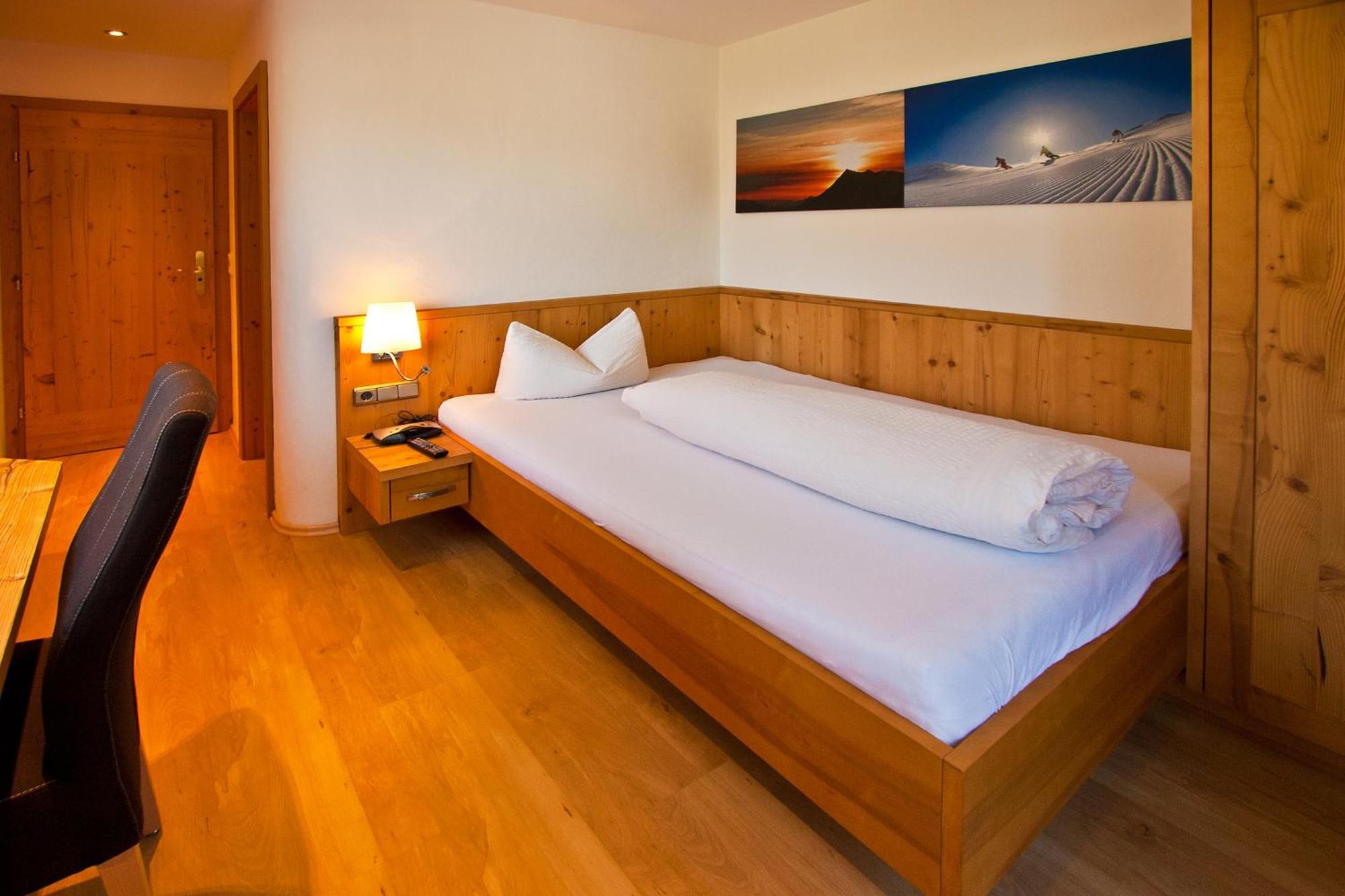 Landhotel Rauchenwalderhof Mayrhofen Dış mekan fotoğraf